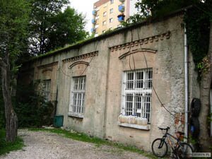 Warsztaty Kolei Warszawsko-Wiedeńskiej od strony SE Warsztaty Kolei Warszawsko-Wiedeńskiej od strony SE